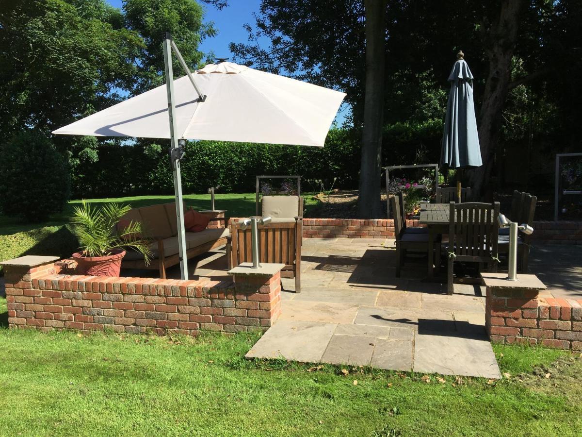 Crossways Self-Catering Cottage - Self Contained East Ravendale Екстериор снимка