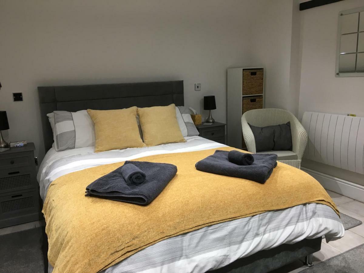 Crossways Self-Catering Cottage - Self Contained East Ravendale Екстериор снимка