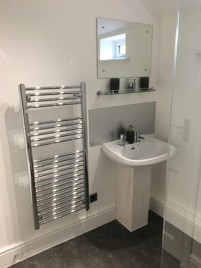 Crossways Self-Catering Cottage - Self Contained East Ravendale Екстериор снимка