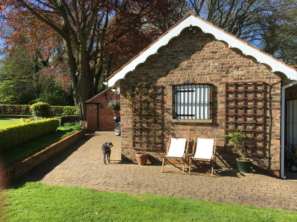 Crossways Self-Catering Cottage - Self Contained East Ravendale Екстериор снимка